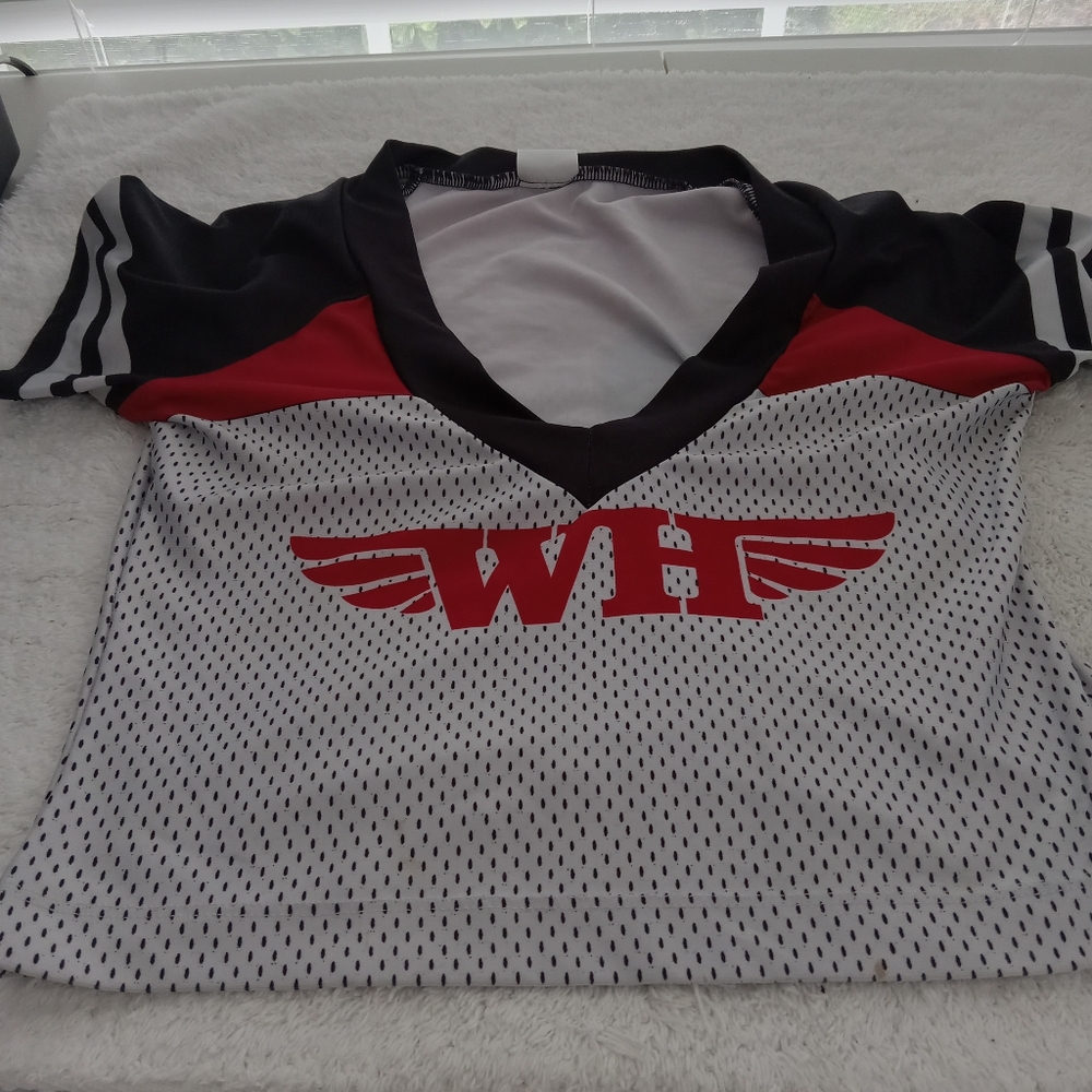Size Small (will fit M) Wing House jersey uniform top. Bartender top.